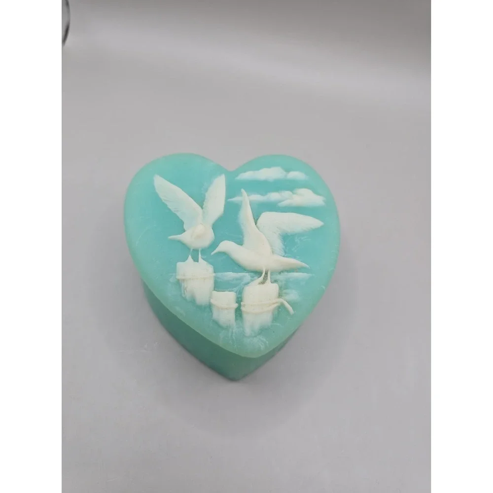 Vintage Trinket Box by Design Gifts Int'l Seagull Beach Soap Stone Turquoise